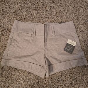 Maurices Light Brown Women's Shorts